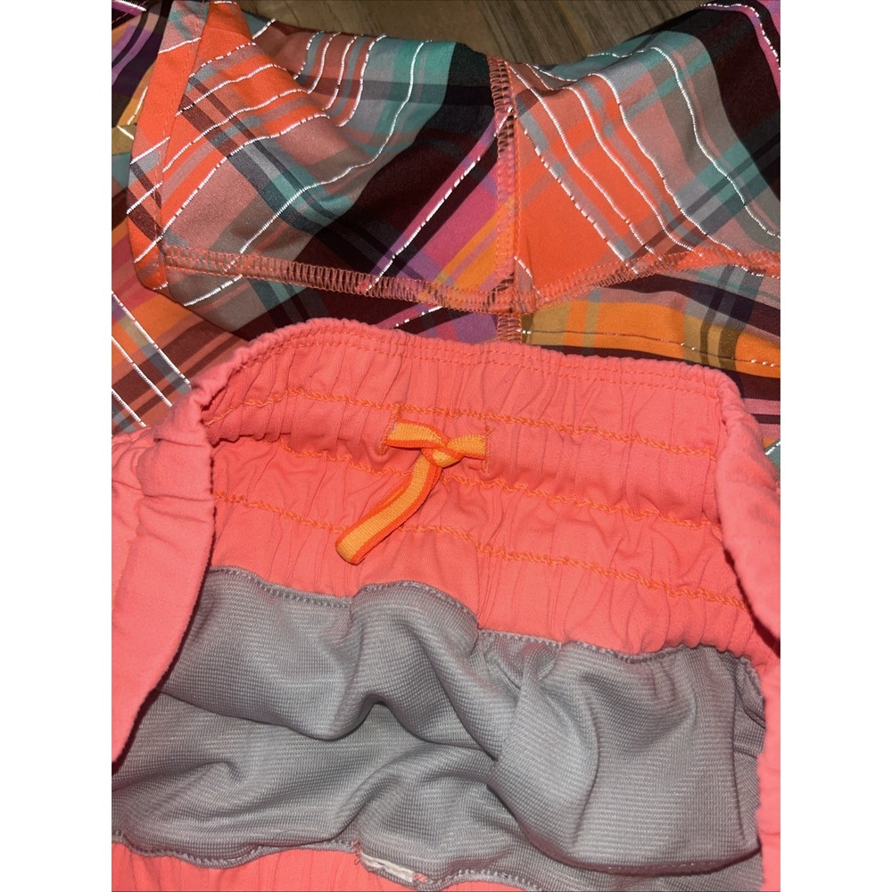 Lululemon Tracker Short II Size 6 Rad Neon Plaid Flare Coral - Picture 9 of 10